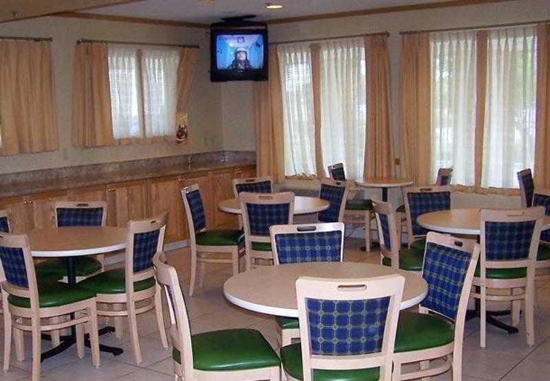 Springhill Phoenix Glendale/peoria Hotel 3*